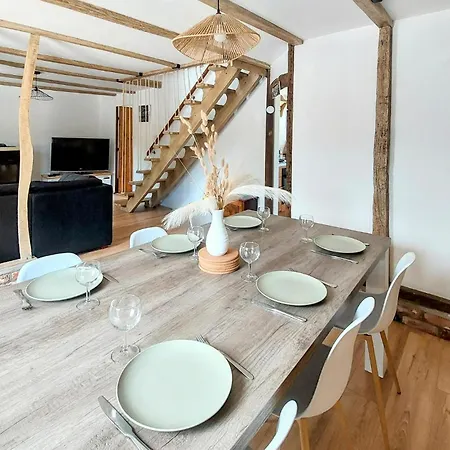 3 Bedroom Awesome In *